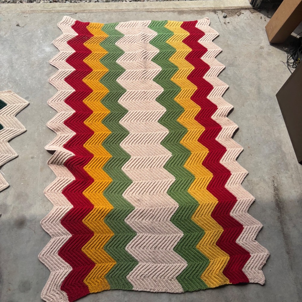 Handmade Crochet Chevron Ripple Afghan Blanket Red Yellow Green Cream Retro 70's